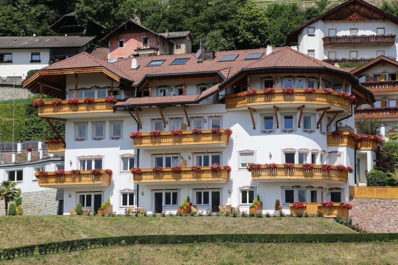 Hotel & Residence Egger Villandro Eksteriør bilde